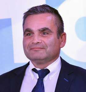 Dyrektor Szkoły: Maciej Pawlinow